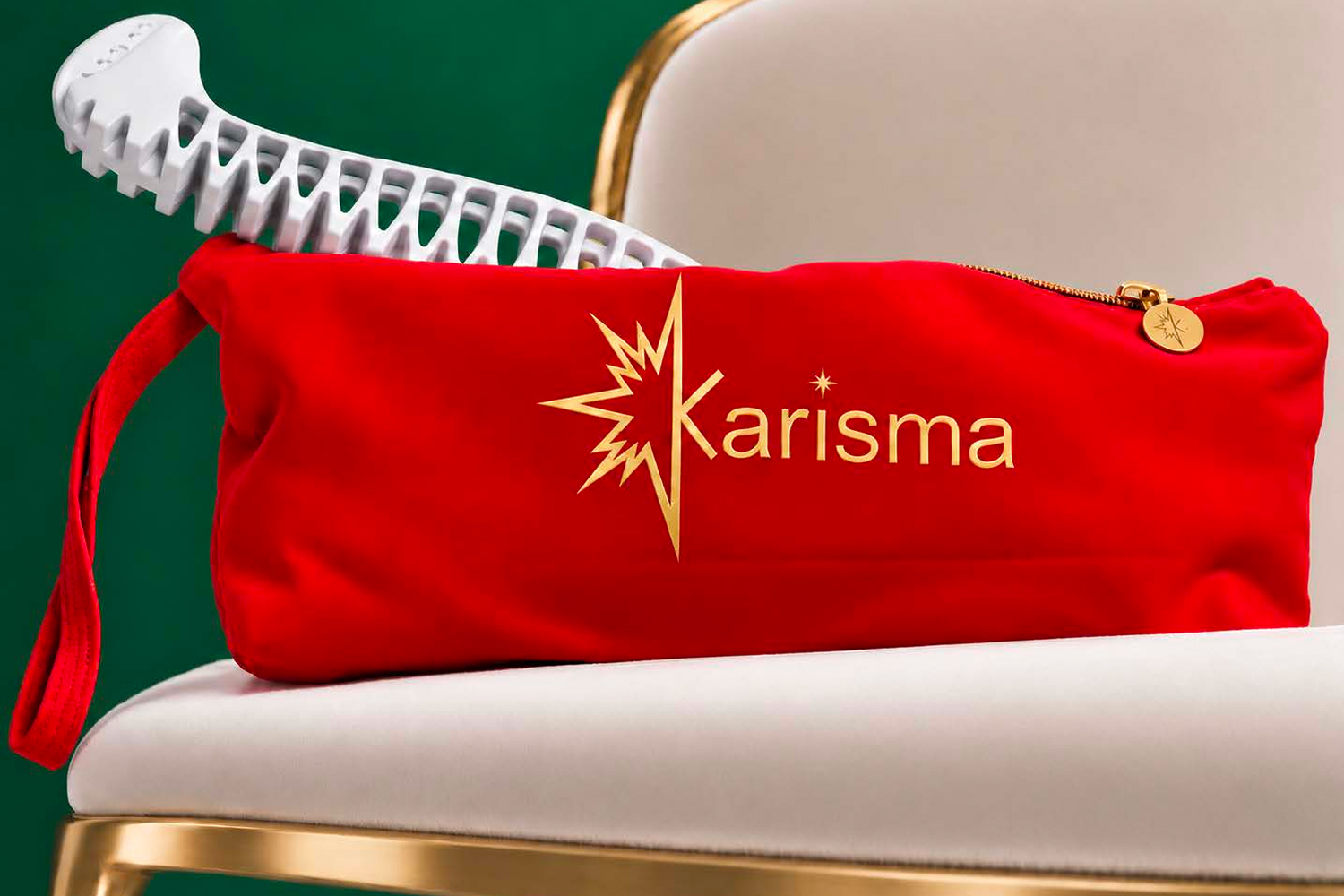 Long-Pochette with Logo Gold