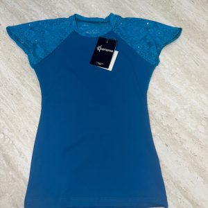 Valeria short-sleeved shirt in nair mito with versilia lace insert and sw - L child